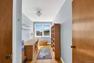 561 Logan Ave, Bronx, NY 10465 - Photo 16