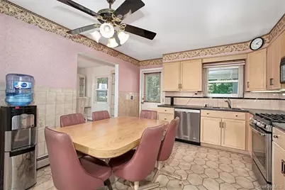 28 Beechwood Avenue, West Harrison, NY 10604 - Photo 8
