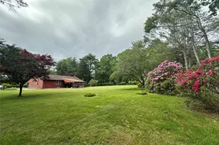 660 Washington Ave, Plainview, NY 11803 - Photo 8