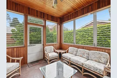 75 Stratford Avenue, Garden City, NY 11530 - Photo 24