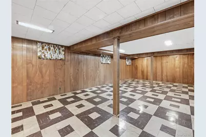 75 Stratford Avenue, Garden City, NY 11530 - Photo 20