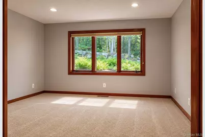 5 Buroak Drive, Hopewell Junction, NY 12533 - Photo 18