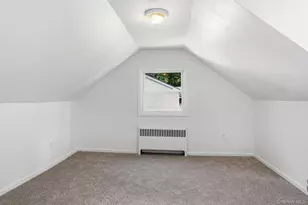 44 Kent Rd, White Plains, NY 10603 - Photo 24