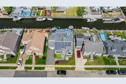 650 S 9th Street, Lindenhurst, NY 11757 - Photo 36