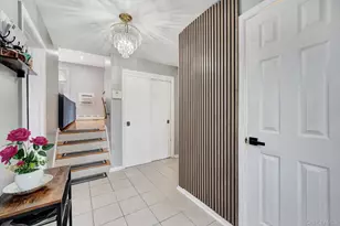 9 Valley View Dr, Yonkers, NY 10710 - Photo 12