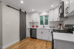 1 Harmon Dr, Larchmont, NY 10538 - Photo 18