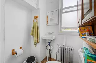 1608 Merry Ave, Bronx, NY 10461 - Photo 18