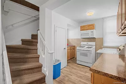 1608 Merry Avenue, Bronx, NY 10461 - Photo 14