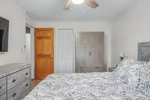 20-59 33rd St, Astoria, NY 11105 - Photo 16