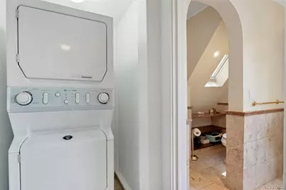 11 Sarven Court, Tarrytown, NY 10591 - Photo 22