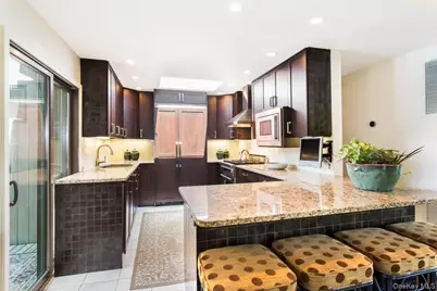 605 Shore Walk, Fire Island Pines, NY 11782 - Photo 4
