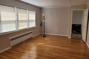 20 Edmund St, Lynbrook, NY 11563 - Photo 6