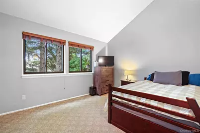 40 Bittersweet Lane, South Salem, NY 10590 - Photo 16