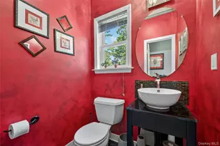 208 Oakland Ave, Monroe, NY 10950 - Photo 14