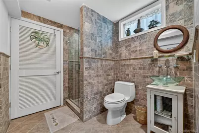 208 Oakland Avenue, Monroe, NY 10950 - Photo 42