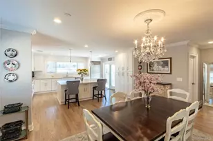 19 Pershing Ave, Babylon, NY 11702 - Photo 6