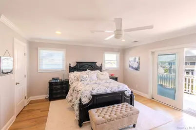 19 Pershing Avenue, Babylon, NY 11702 - Photo 22