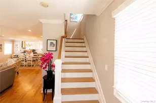 19 Pershing Ave, Babylon, NY 11702 - Photo 16