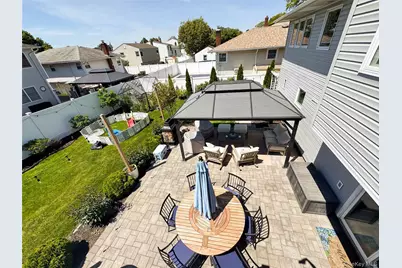 3618 Ladonia Street, Seaford, NY 11783 - Photo 30