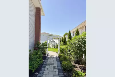 3618 Ladonia Street, Seaford, NY 11783 - Photo 34