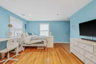 10 Radcliff Blvd, Glen Head, NY 11545 - Photo 24