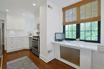 1273 North Avenue #Ent 7 5gh, New Rochelle, NY 10804 - Photo 16