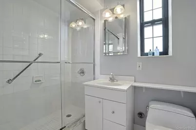 1273 North Avenue #Ent 7 5gh, New Rochelle, NY 10804 - Photo 22
