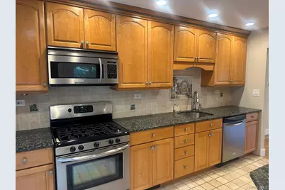 11 Royal Oak Drive, Huntington, NY 11743 - Photo 6
