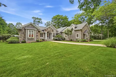 58 South Path, Calverton, NY 11933 - Photo 2