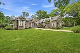 58 S Path, Calverton, NY 11933 - Photo 2