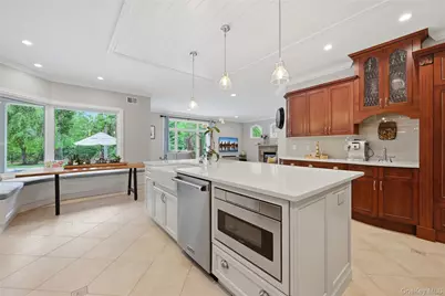 58 South Path, Calverton, NY 11933 - Photo 12