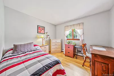 202 Waverly Avenue, Medford, NY 11763 - Photo 8