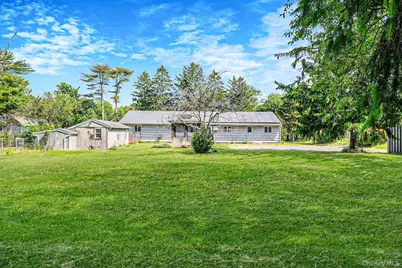 202 Waverly Avenue, Medford, NY 11763 - Photo 44