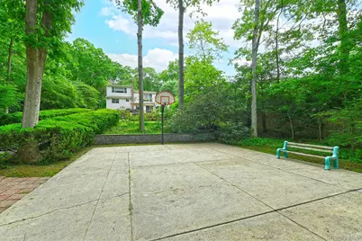 21 Craig Drive, South Huntington, NY 11746 - Photo 32