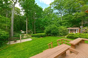 21 Craig Dr, South Huntington, NY 11746 - Photo 30