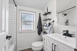 4236 Clarissa Rd, Bethpage, NY 11714 - Photo 18