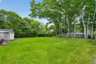 57 Pine Hill Ln, Dix Hills, NY 11746 - Photo 32