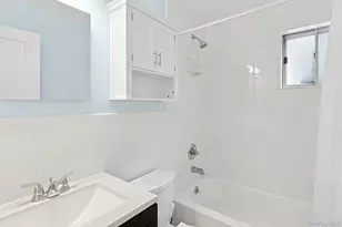 115 W Cove Rd, Cutchogue, NY 11935 - Photo 10