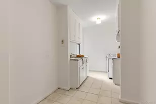 83-11 139th St, Briarwood, NY 11435 - Photo 8