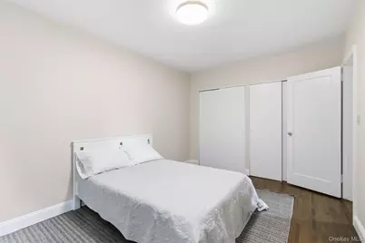 16 Edwards Street #3F, Roslyn Heights, NY 11577 - Photo 10