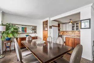 166-25 Powells Cove Blvd, Whitestone, NY 11357 - Photo 16