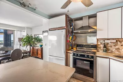 166-25 Powells Cove Boulevard #15J, Whitestone, NY 11357 - Photo 20
