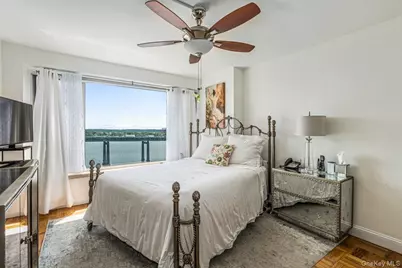 166-25 Powells Cove Boulevard #15J, Whitestone, NY 11357 - Photo 24
