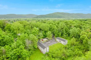 48 Donlo Dr, Fishkill, NY 12524 - Photo 4