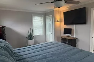 16-01 Cross Bay Blvd, Broad Channel, NY 11693 - Photo 8