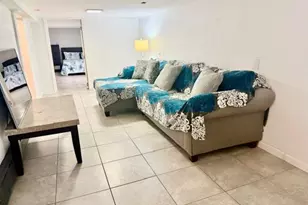 16-01 Cross Bay Blvd, Broad Channel, NY 11693 - Photo 10