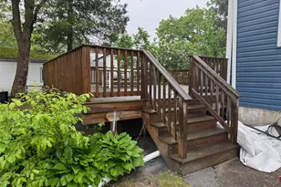 32 Brooklyn St, Deer Park, NY 11729 - Photo 10