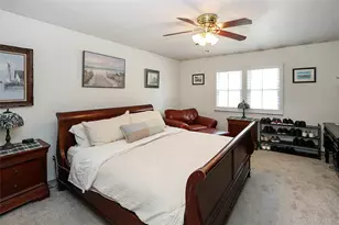 4 Quincy Ln, Smithtown, NY 11787 - Photo 18