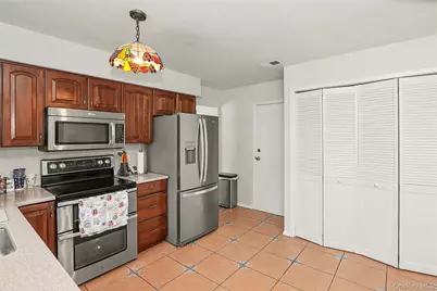 4 Quincy Lane, Smithtown, NY 11787 - Photo 12