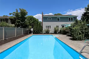 4 Quincy Ln, Smithtown, NY 11787 - Photo 34